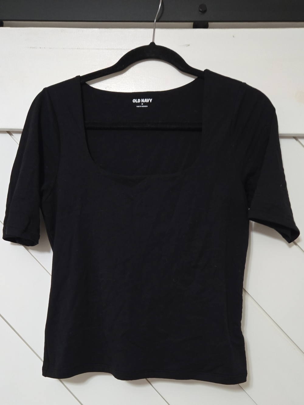 Old Navy Black And Yellow Scoop Neck Short Sleeve Top